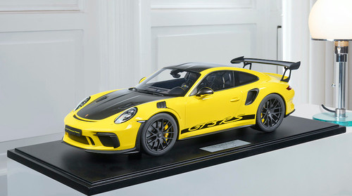 porsche-911-9912-gt3-rs-2018-