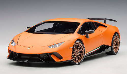 1/18 AUTOart Lamborghini Huracan Performante (Arancio Anthaeus