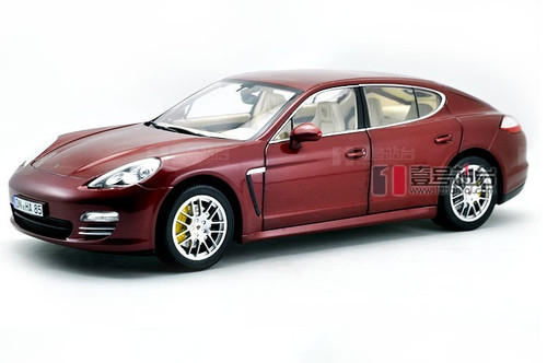 1/18 Porsche Panamera 4S (Red) Diecast Car Model - LIVECARMODEL.com