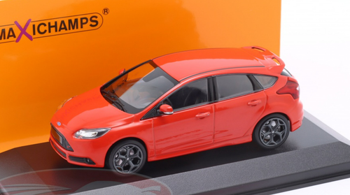 1/43 Minichamps 2011 Ford Focus ST (Red) Car Model - LIVECARMODEL.com