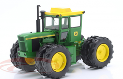 1/32 Schuco John Deere 7520 Articulated Tractor Model