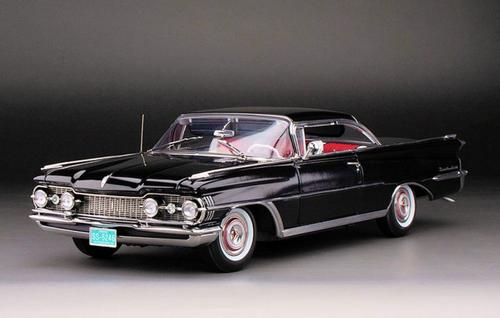 R 1/18 Sunstar 1959 Oldsmobile 98 Hardtop Diecast Car Model
