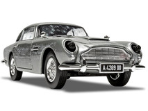 Aston Martin DB5 RHD (Right Hand Drive) Silver (Damaged) James Bond 007 "No Time To Die" (2021) Movie Diecast Model Car by Corgi