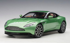 1/18 AUTOart Aston Martin DB11 (Apple Tree Green) Car Model