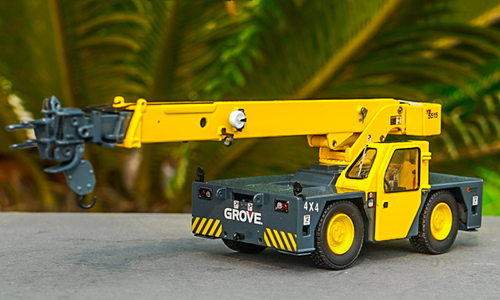 1/50 GROVE YB5515 4x4 Cranes (Yellow) Diecast Model - LIVECARMODEL.com