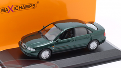 1/43 Minichamps 1995 Audi A4 (Dark Green Metallic) Car Model