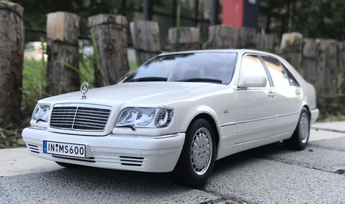 1/18 Dealer Edition 1990 Mercedes-Benz S600 V12 W140 (White
