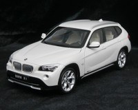 1/18 Kyosoh E84 BMW X1 xDrive 28i (White) Diecast Car Model