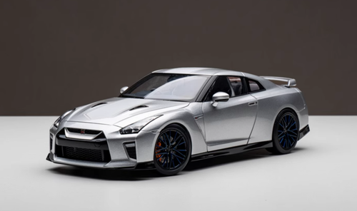 1/18 Motorhelix Nissan Skyline GT-R GTR (R35) 50th Anniversary Edition  (Silver) Diecast Car Model