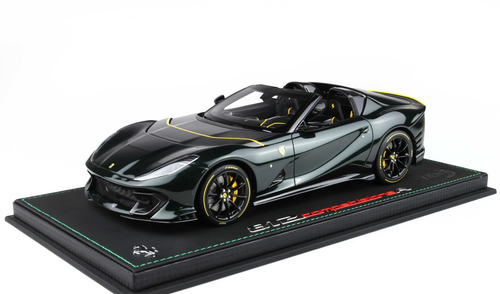 Ferrari 812 Competizione ミニカー 1/18 BBR 1/18 BBR Ferrari 812 Competizione A (Verde Zeltweg Dark Green) Car