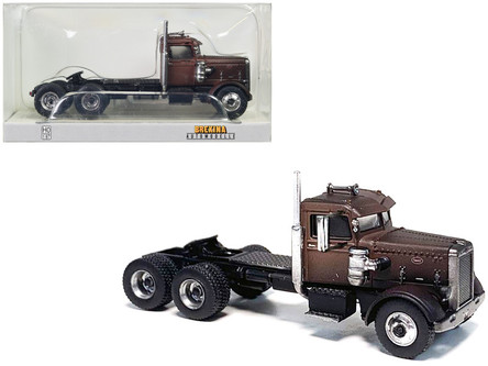 1955 Peterbilt 281 Truck Tractor Rusted 1/87 (HO) Scale Model Car