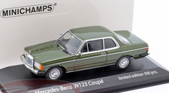 1/43 Minichamps 1982 Mercedes-Benz 230CE (W123) (Green Metallic) Car Model