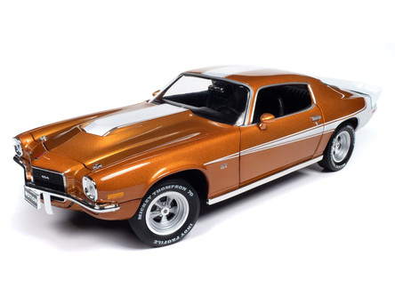 1/18 Auto World 1973 Chevrolet Camaro (Copper Orange) Diecast Car