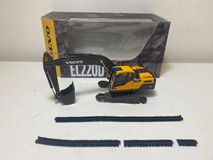 CHAIN DAMAGED AS-IS 1/50 Volvo EC220D Excavator Diecast Model