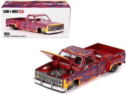 1/64 Kaido House x Mini GT Chevrolet Silverado Dually on Fire V1