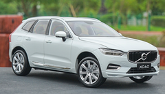 1/18 Dealer Edition Volvo XC60 Inscription Luxury (White) (2018-Current) Diecast Car Model