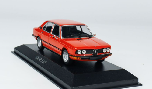 1/43 Minichamps 1972 BMW 520 (Red) Car Model - LIVECARMODEL.com