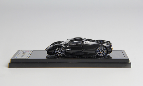 1/64 LCD Pagani Utopia Black Diecast Car Model - LIVECARMODEL.com