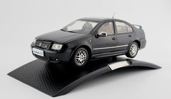 1/18 Dealer Edition Volkswagen VW Jetta R / Bora R (Black) 4th generation (A4, Typ 1J; 1999–2005) Diecast Car Model