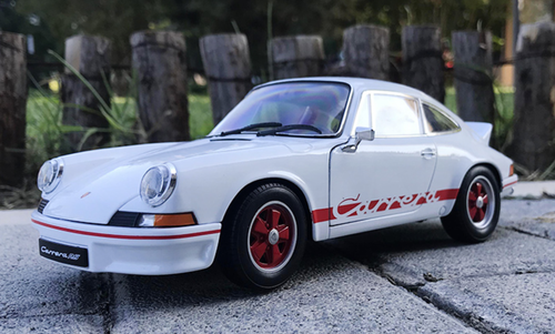 1/18 Porsche 911 Carrera RS 2.7 (White) Diecast Car Model