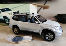 1/18 Dealer Edition 2007 Generation Prado (White) Diecast Car Model