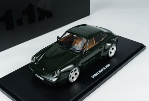 1/18 GT Spirit 2024 Porsche 911 Strosek Mega 30 (Jahre Green