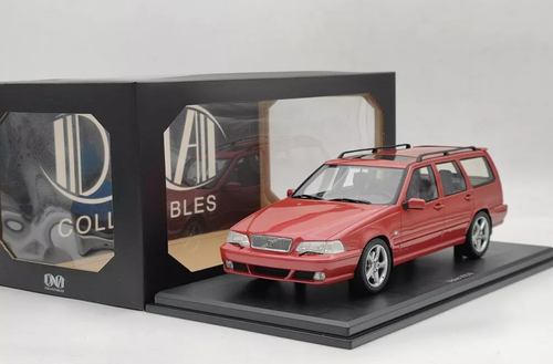 1/18 DNA 1998 Volvo V70 R P80 (Red) Car Model - LIVECARMODEL.com