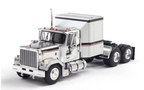 レオ 1/64 Ixo 1980 GMC General Semi Truck (Silver) Diecast Car Model
