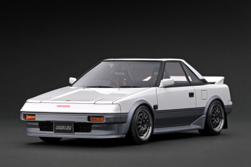 1/18 Ignition Model Toyota MR2 (AW11) (White & Silver) Car Model