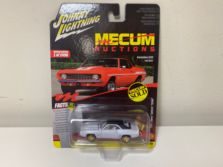 CHASE CAR 1/64 Johnny Lightning 1969 Chevrolet Yenko Camaro (White