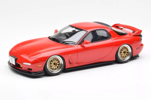Mazda RX-7 Khyzyl Saleem 2020 – Ottomobile 1/18 Rouge (neuf)