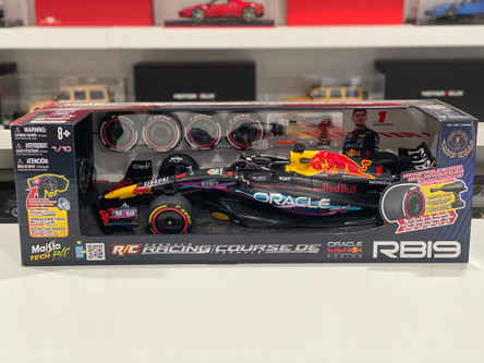 1/10 Maisto 2023 Formula 1 Red Bull Racing RB19 Max