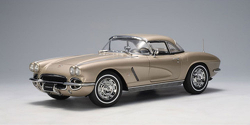AUTOart-Chevrolet-Corvette-C1-