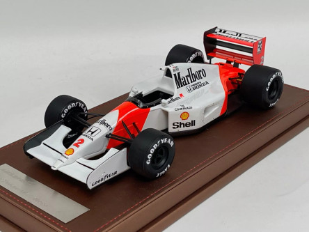 Minichamps 1-18 Lauda 1984 McLaren MP4/2 diecast model car