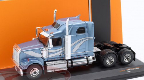 イクソ ixo MODELS 1/43 TRUCK series-D Amazon.com: Ixo International Lonestar Train Machine 2010
