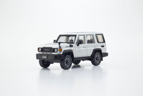 Land Cruiser 70 ホワイトミニカー 1/43 Kyosho Toyota Land Cruiser 70 (Super White II) Car Model