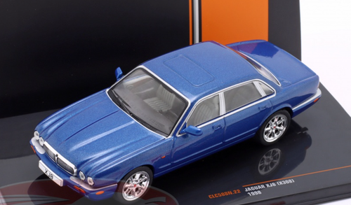1/43 Ixo 1998 Jaguar XJ8 (X308) (Blue Metallic) Car Model