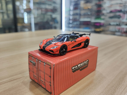 1/64 Tarmac works Koenigsegg Agera RS (Orange / Black) Car Model