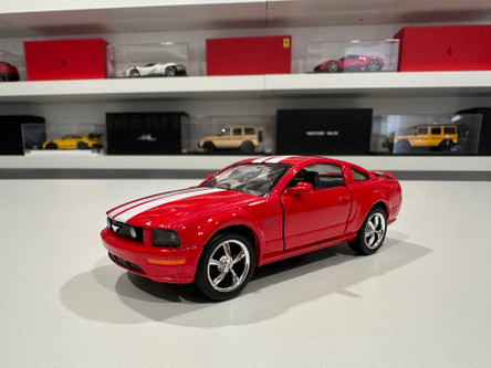 Toy Cop Kinsmart 2006 Ford Mustang GT 1:38 Scale Die Cast Model