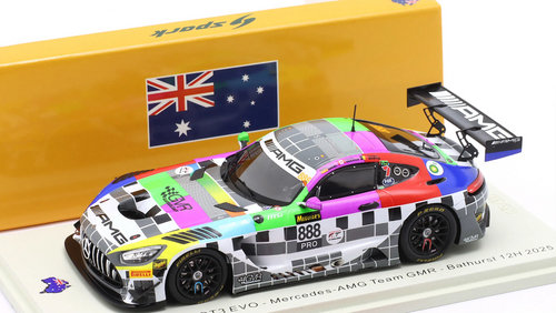 1/43 Spark Mercedes-AMG GT3 EVO No.888 Mercedes-AMG Team GMR