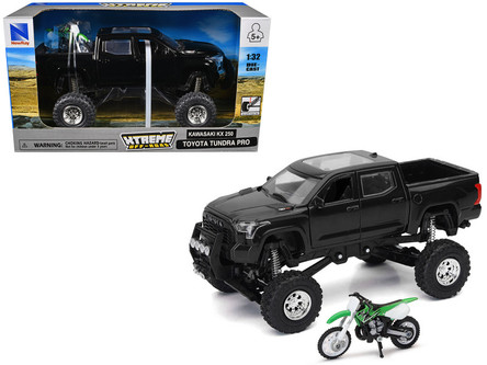 即発送　TAIYO customax 4x4 カスタマックス ランクル　美品 1/32 New Ray Toyota Tundra Pro With Kawasaki KX 250 (Black) Xtreme