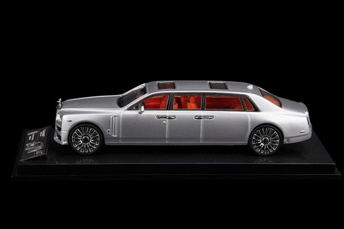 1/64 SC Art Rolls-Royce Phantom VIII (Silver) Car Model