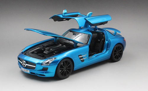 1/18 Maisto Mercedes-Benz Mercedes SLS AMG (Metallic Matte