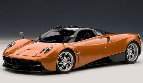 f*n 1/18 AUTOart Pagani Huayra (Metallic Bronze) Diecast Car Model