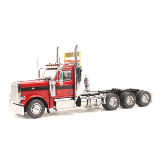 1/32 Diecast Masters Peterbilt Model 589 131-inches-BBC Day-Cab