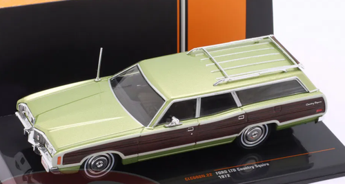 1/43 Ixo 1972 Ford LTD Country Squire (Light Green) Car Model