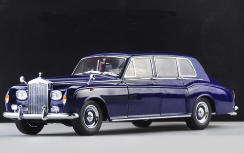 1/18 Dealer Edition 1967 Rolls-Royce Phantom VI Hardtop (Blue