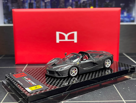1/64 DMH Ferrari LaFerrari (Carbon Black) Car Model - LIVECARMODEL.com