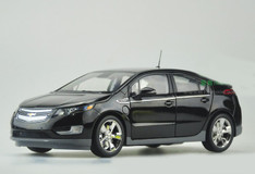 1/18 Dealer Edition Chevrolet Chevy Volt (Black) Diecast Car Model