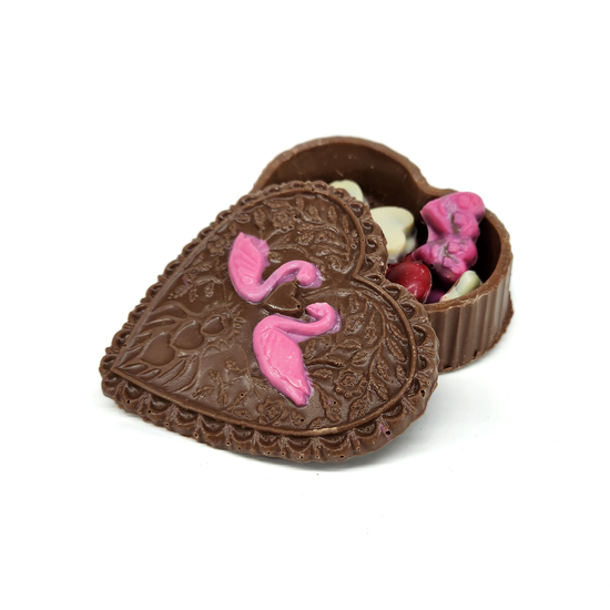 Coffre en chocolat en forme de coeur